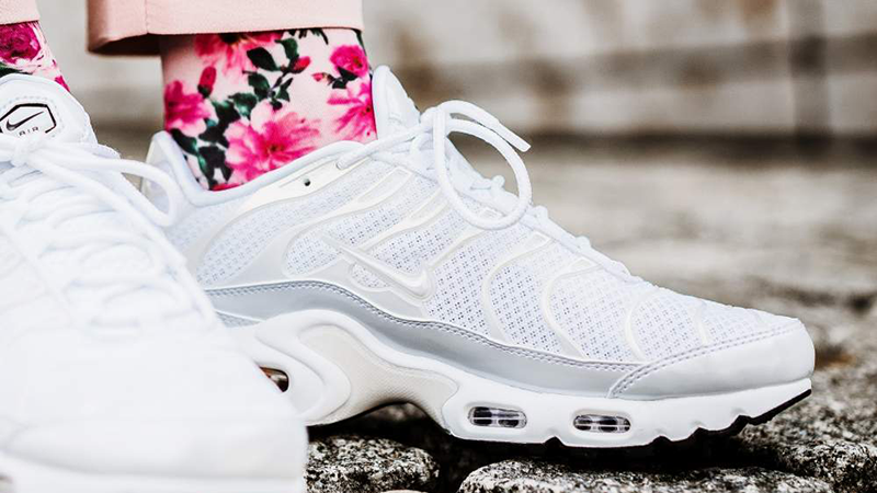 HOT Nike Sneaker Wmns Air Max Plus Premium White Nike TN Air