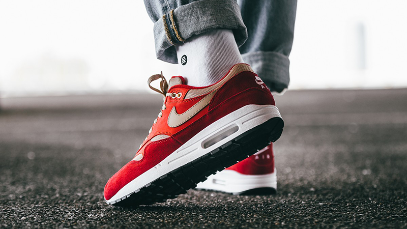 air max 1 curry red