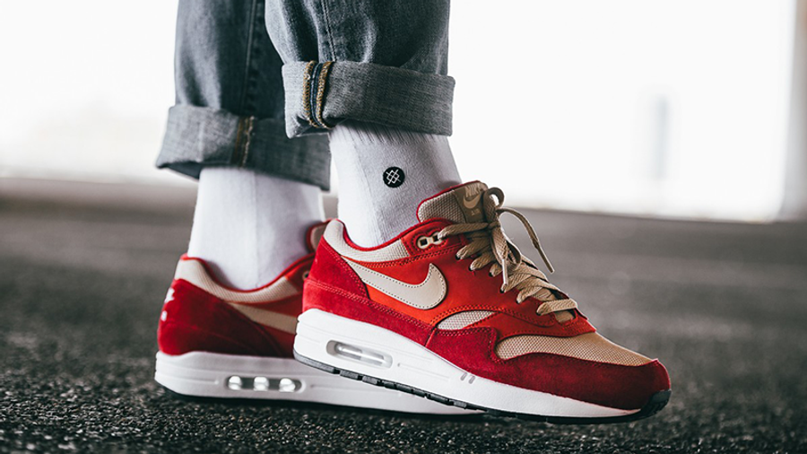air max 1 red curry