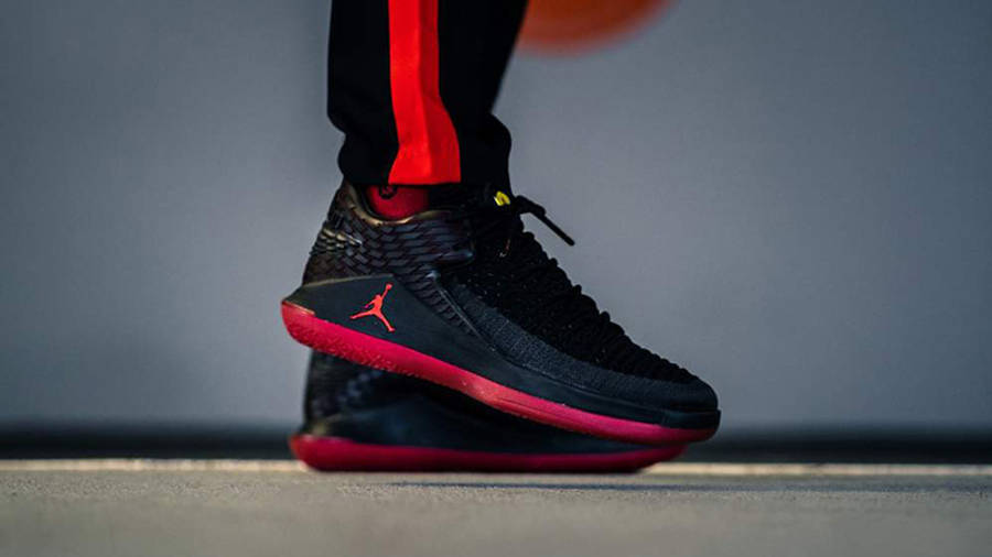 jordan 32 low red black