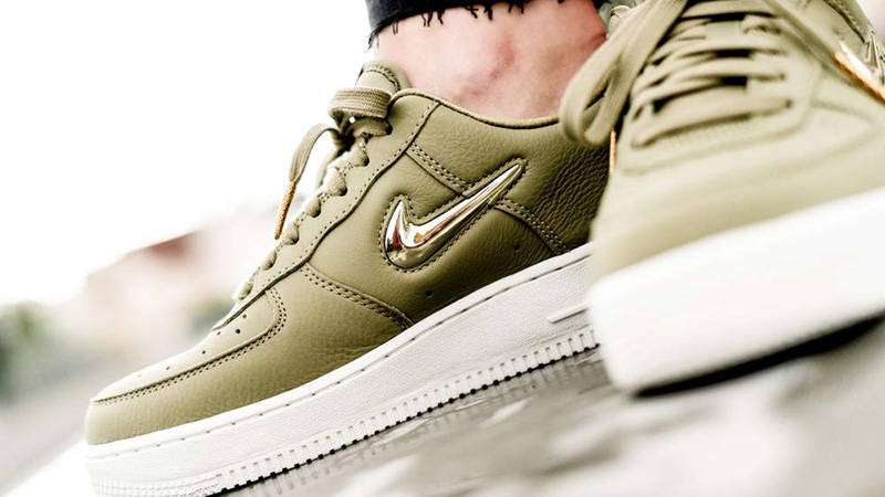 Nike Air Force 1 07 LX Olive Womens