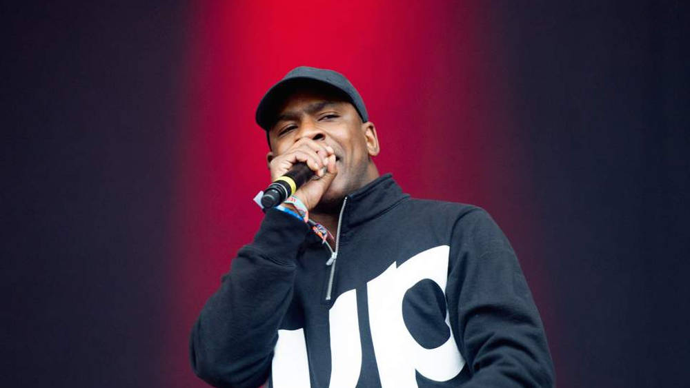 First Look At The Skepta x Nike Air Max Deluxe ‘Black/Deep Red’