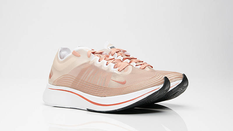 peach nike zoom