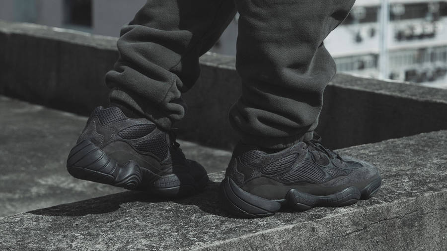 yeezy 500 utility black retail