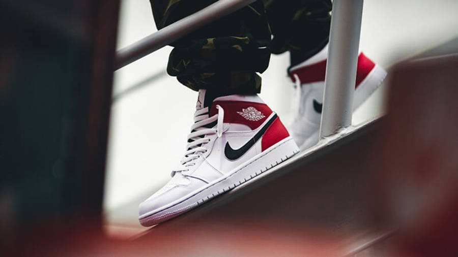 air jordan 1 mid white and red