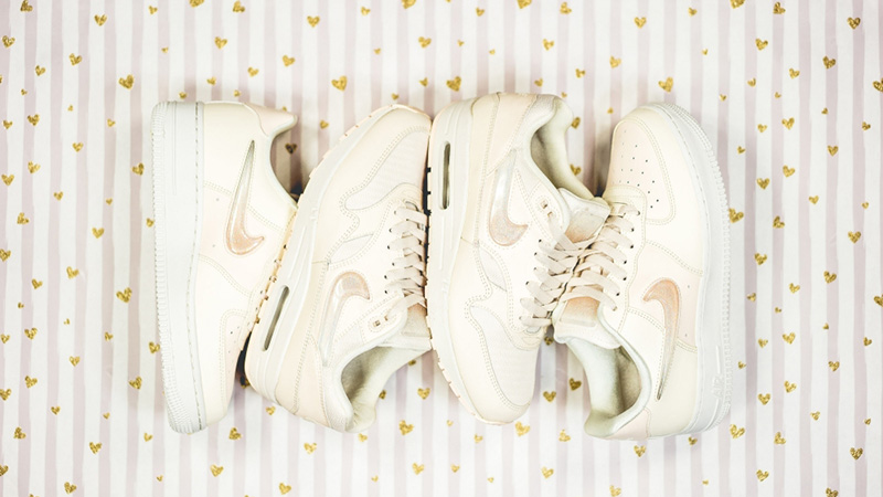 Nike Air Force 1 07 SE PRM Beige Womens