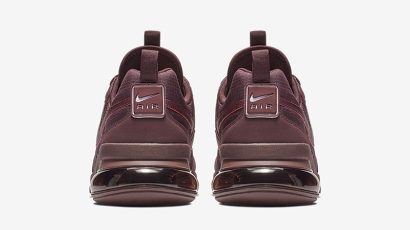 burgundy 270 nike