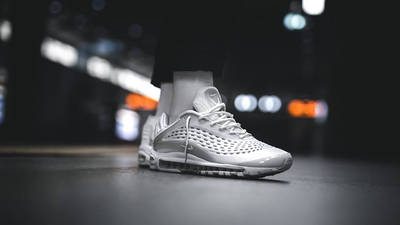 air max deluxe white