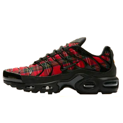 All black air store max plus womens