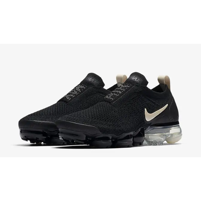 Nike air vapormax hotsell women's black and gold