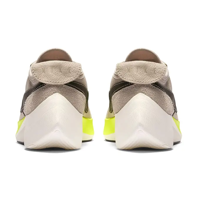 Nike galaxy Moon Racer Khaki