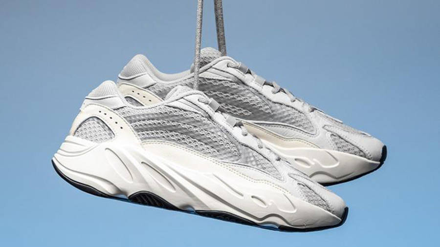 yeezy boost 700 v2 static release date