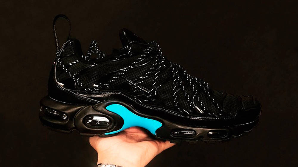 Drake Teases A Nike Air Max Plus Collaboration Drake Teases A Nike Air Max Plus Collaboration