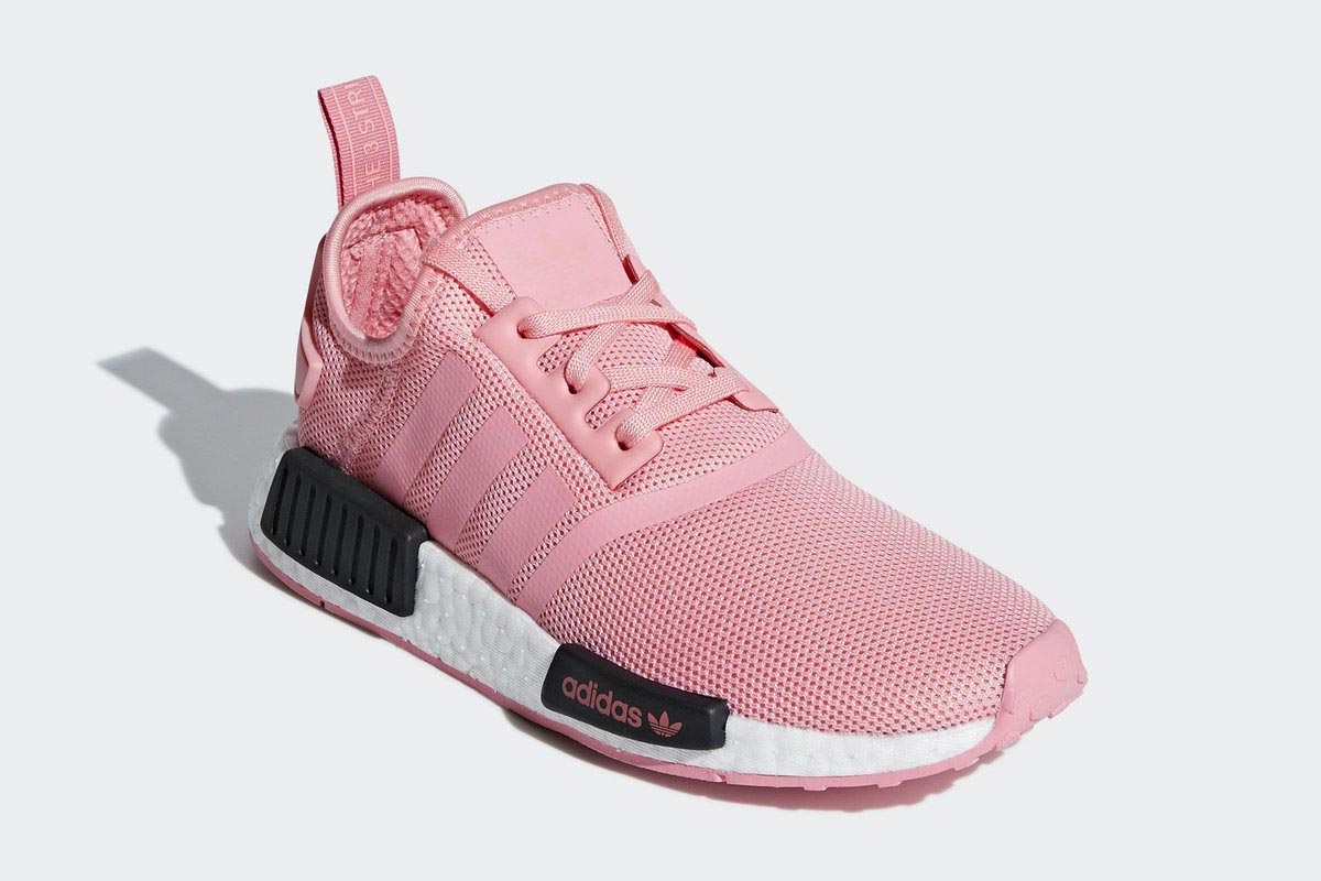 nmd r1 super pop