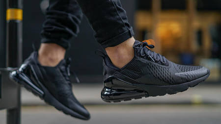 nike women's air max 270 black