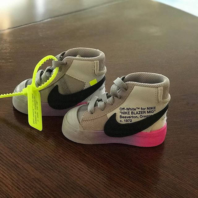 off-white x nike queen blazers