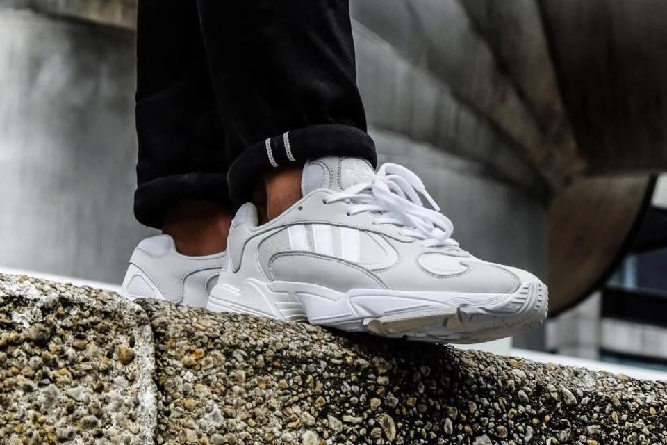how to wear adidas yung 1