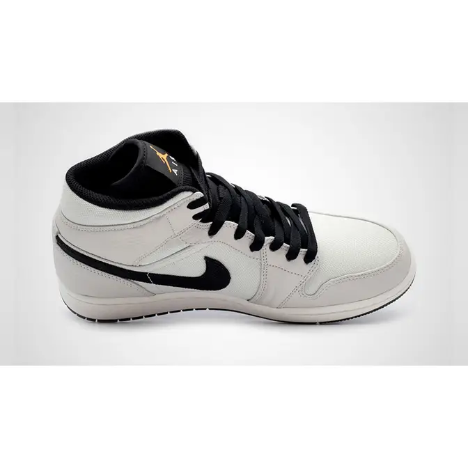 Jordan 1 mid 2025 se beige black