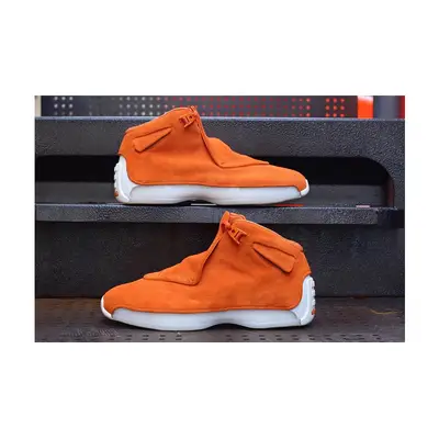 Orange hot sale jordan 18s