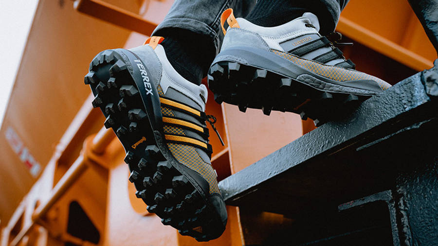 adidas terrex skychaser x livestock