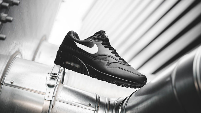 air max 90s black and white