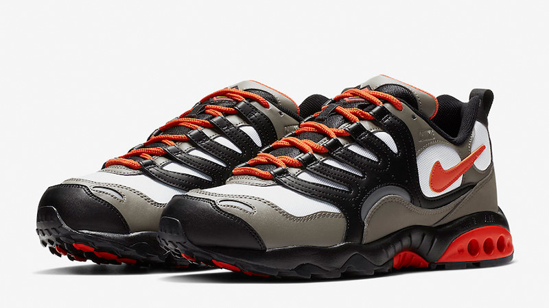 nike air terra humara grey