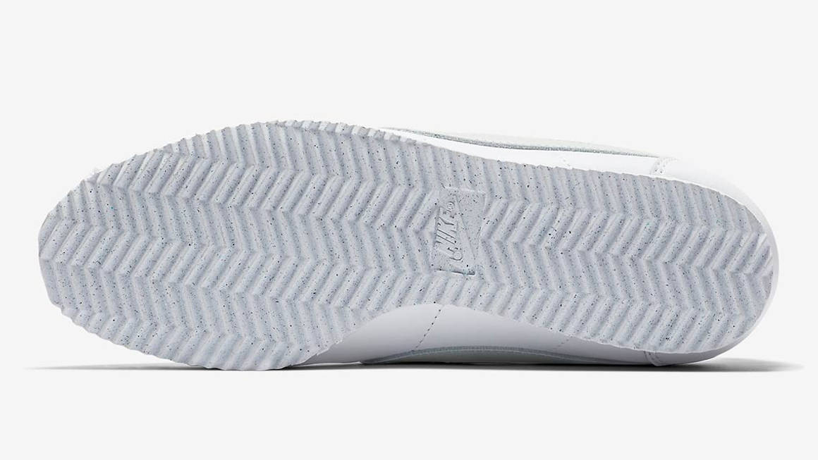 nike cortez flyleather qs