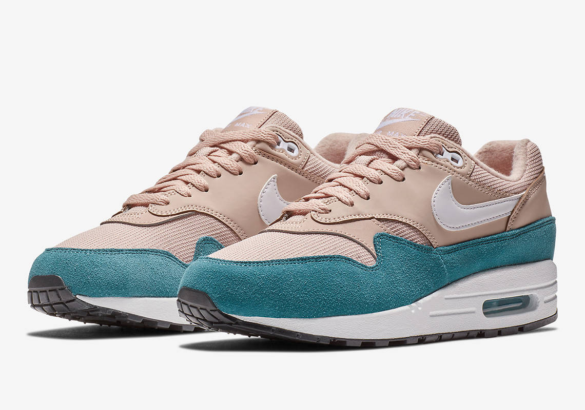 Nike's Air Max 1 Is Wavy In Atomic Teal