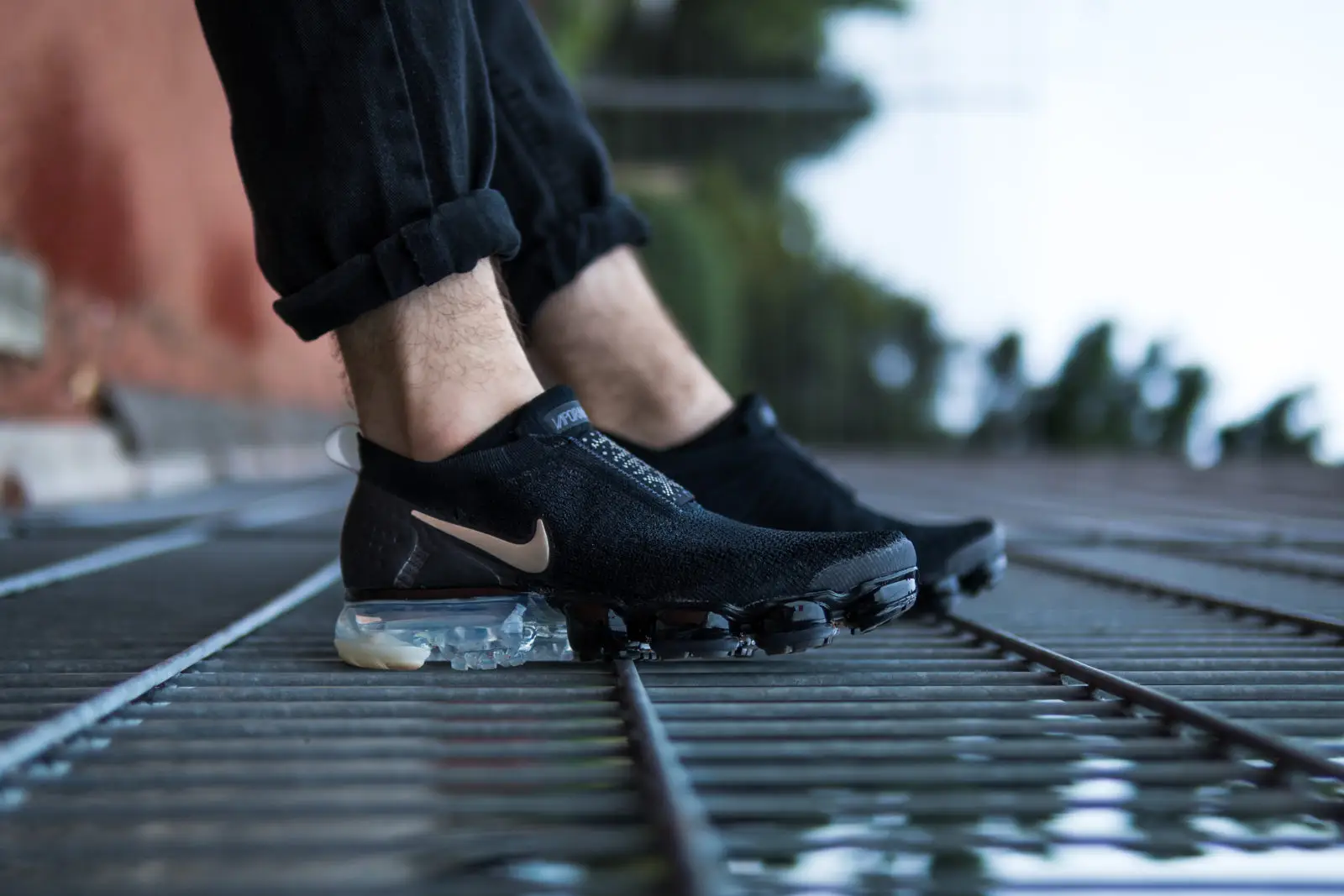 Nike vapormax flyknit shop moc on feet