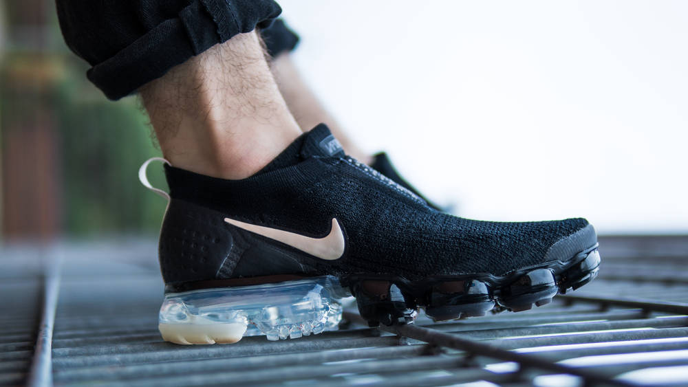 Take An On-Foot Look At The Nike Air VaporMax Flyknit Moc 2 Photo-NIke Vapour Max-16