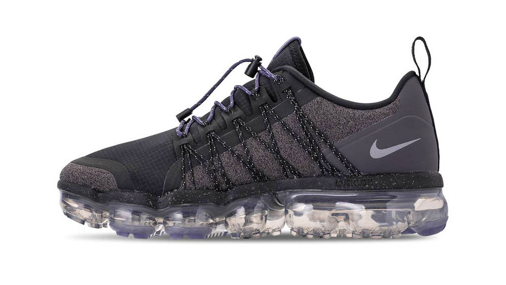 Nike Paints The Air VaporMax Run Utility In A ‘Reflect Silver’ Colourway Nike Paints The Air VaporMax Run Utility In A ‘Reflect Silver’ Colourway