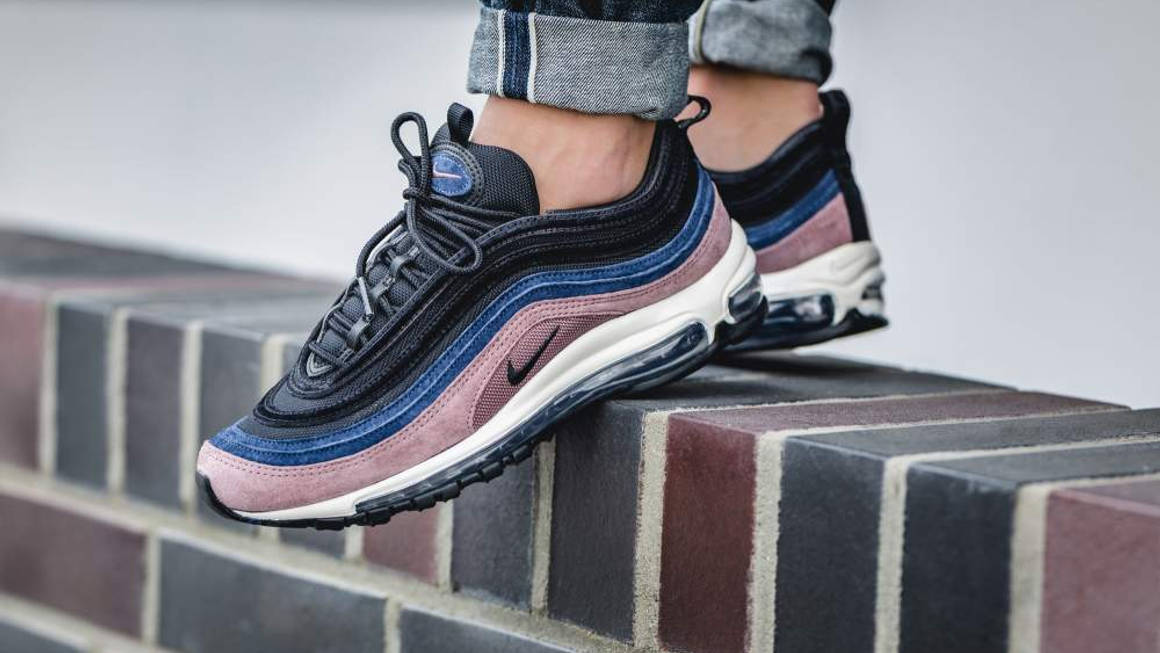You'll Be Shocked That These 10 Trainers Are Still In-Stock