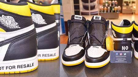 First Look At The Air Jordan 1 “No Ls”