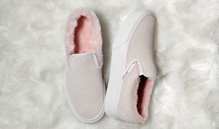 vans fuzzy leopard pack