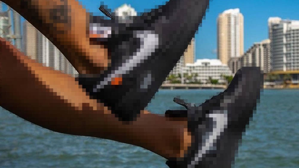 These On Foot Images Will Make You Want To Cop The Off-White x Nike Air Force 1 ‘Black’ 4