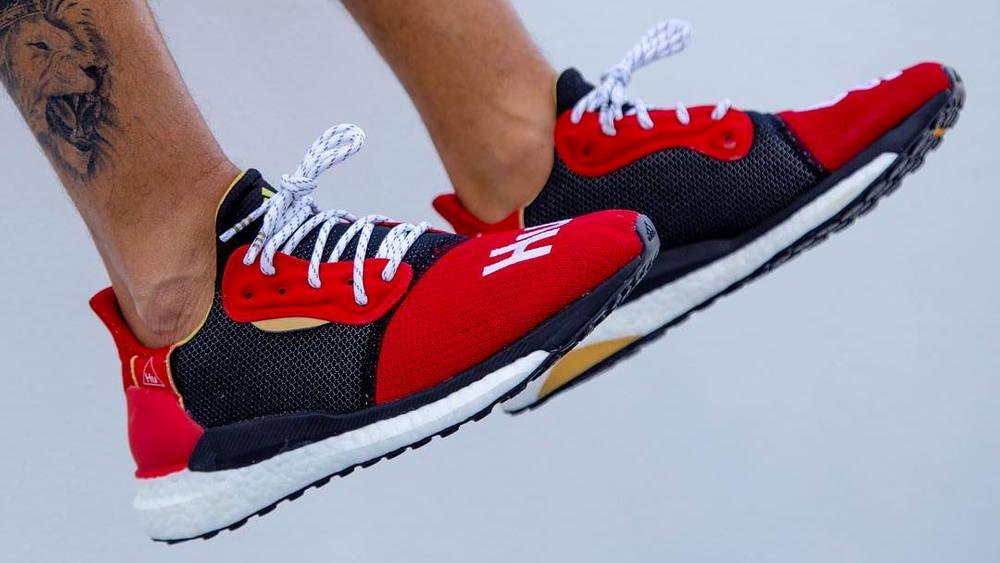 First Look At The Pharrell Williams x adidas Solar Hu Glide ST ‘CNY’ First Look At The Pharrell Williams x adidas Solar Hu Glide ST ‘CNY’