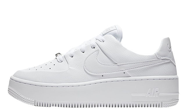 Nike air force 1 shop sage low white near me