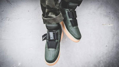 nike air force 1 green gum