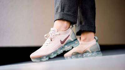 vapormax particle beige