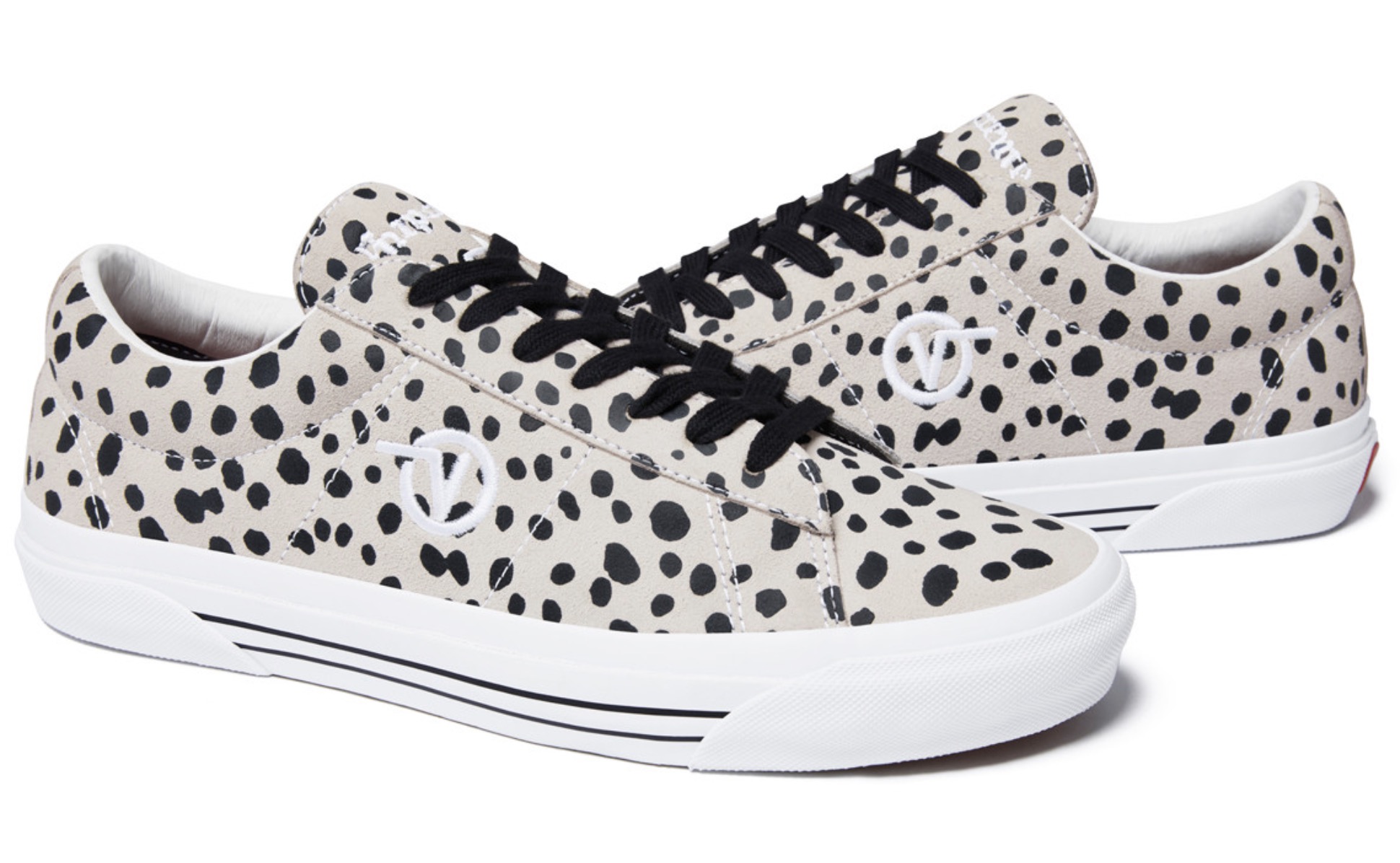 Supreme Team Up With Vans In An Minimal Collaboration