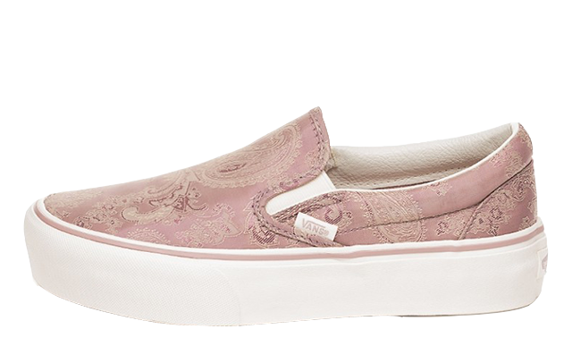 Suede slip on on sale platform vans fur pink