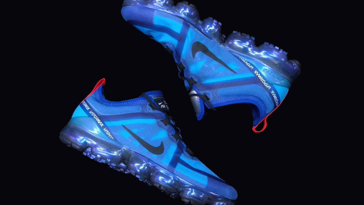 nike air vapormax 2019 blue and white