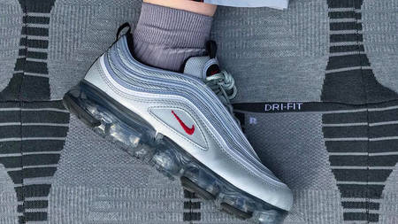 9 Street-Ready Sneakers For Your Collection 9 Street-Ready Sneakers For Your Collection