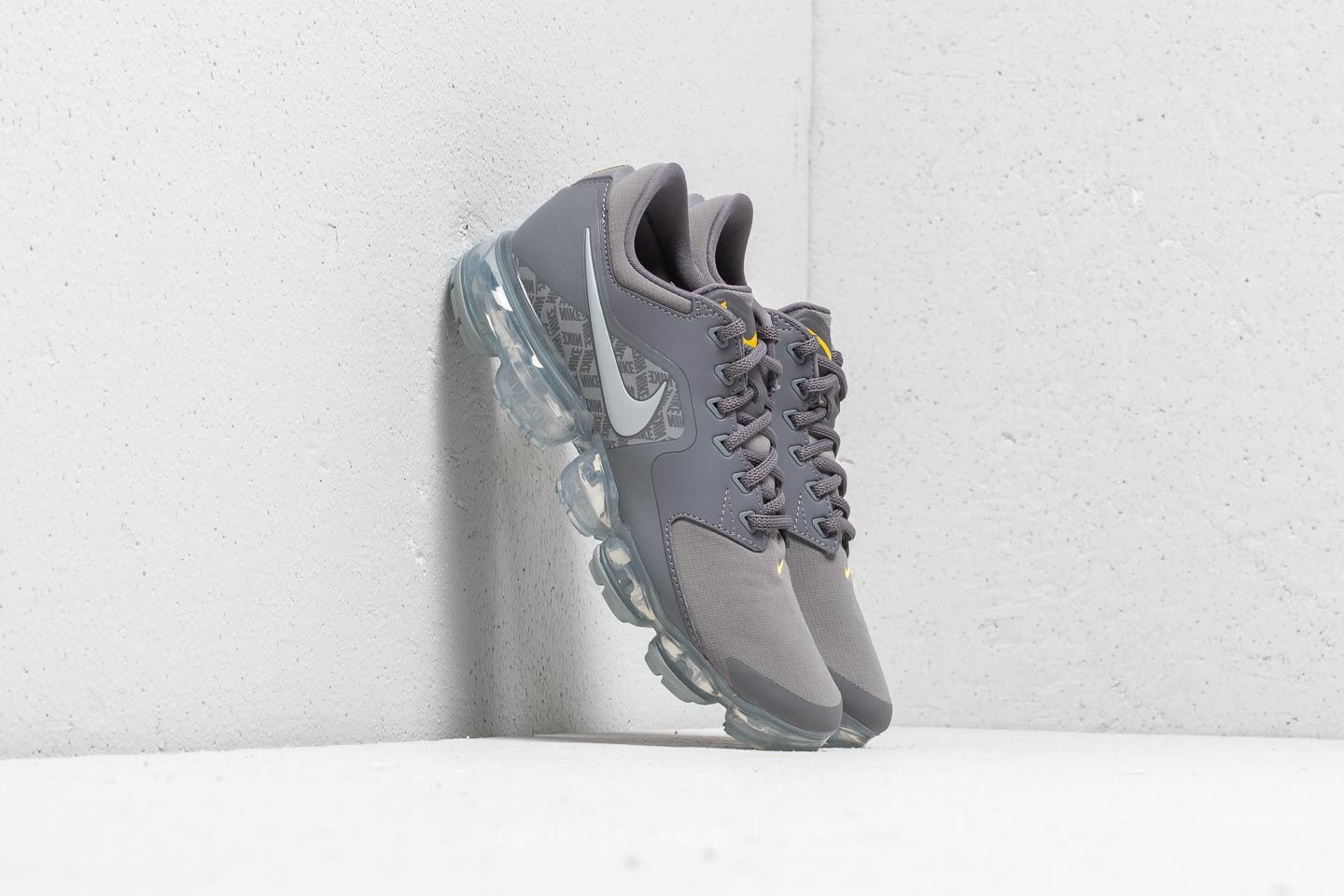 Absolute Steals In The Nike UK SALE Absolute Steals In The Nike UK SALE