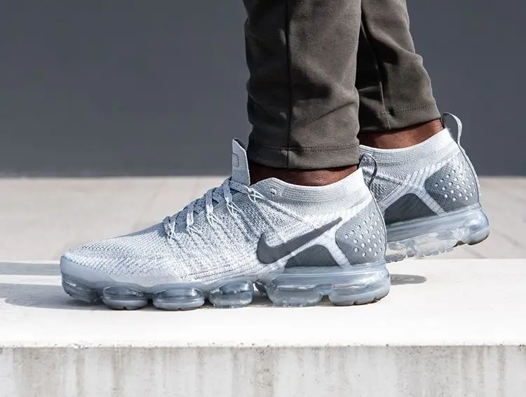 Cheap vapormax trainers on sale