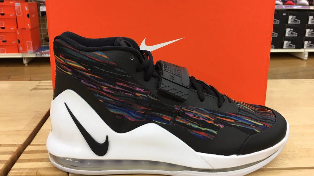 Nike Gives The Air Force Max A Contemporary Rework Nike Gives The Air Force Max A Contemporary Rework