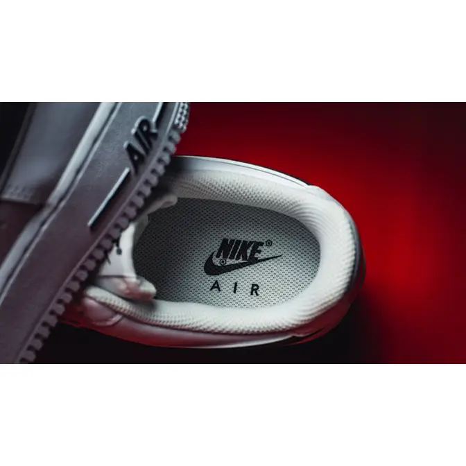 Nike air max vs best sale air force