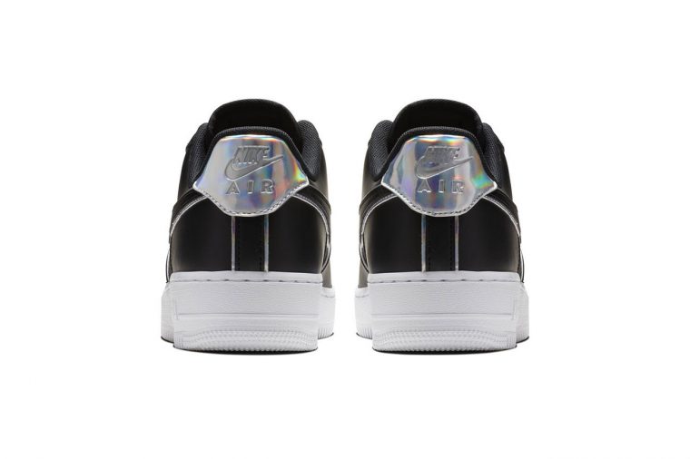 Nike Air Force 1 '07 LV8