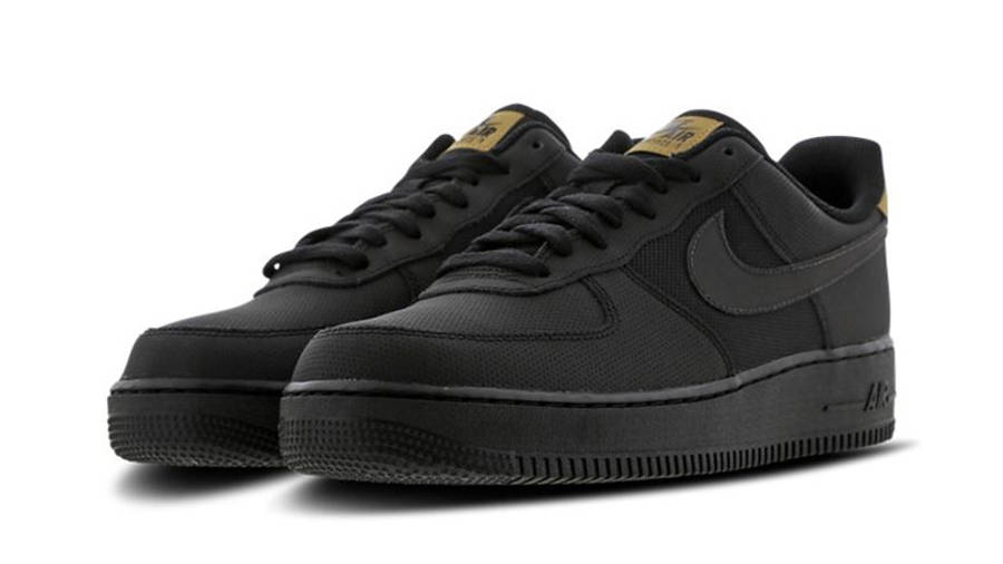 air force 1 black and white foot locker