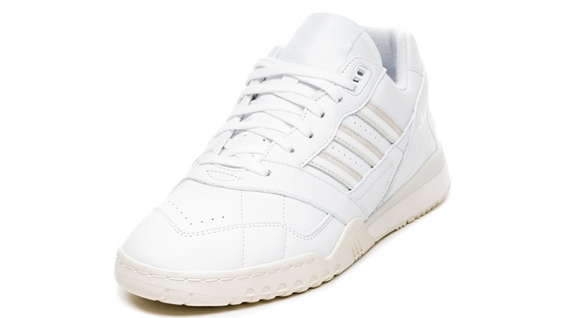 adidas trainers white